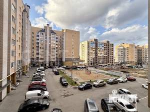 3-к квартира, вторичка, 90м2, 3/9 этаж