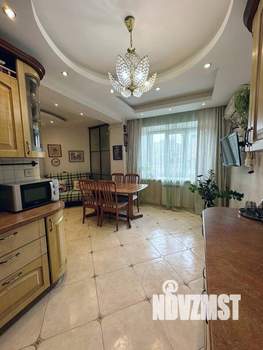 3-к квартира, вторичка, 97м2, 3/6 этаж