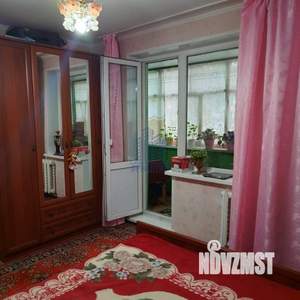 2-к квартира, вторичка, 53м2, 1/9 этаж