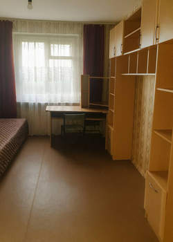 3-к квартира, вторичка, 70м2, 9/9 этаж