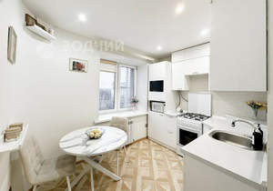 1-к квартира, вторичка, 38м2, 9/9 этаж