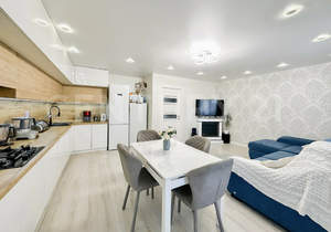 3-к квартира, вторичка, 82м2, 9/9 этаж
