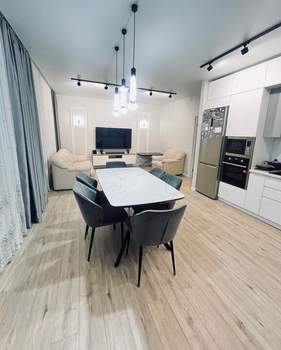 3-к квартира, вторичка, 108м2, 7/14 этаж
