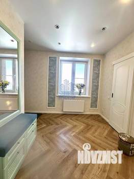 3-к квартира, вторичка, 103м2, 8/8 этаж