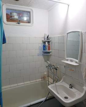 3-к квартира, вторичка, 62м2, 1/5 этаж