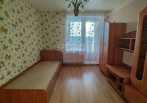 3-к квартира, вторичка, 82м2, 9/10 этаж