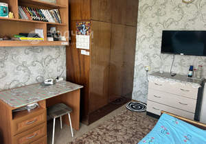 4-к квартира, вторичка, 72м2, 3/9 этаж