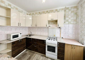 4-к квартира, вторичка, 78м2, 1/10 этаж