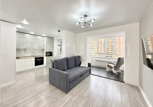 1-к квартира, вторичка, 42м2, 7/14 этаж