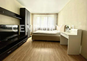 2-к квартира, вторичка, 63м2, 1/10 этаж