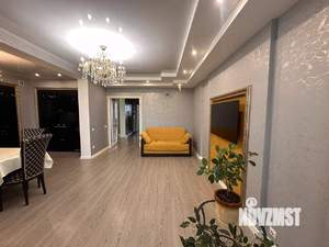 3-к квартира, вторичка, 100м2, 8/9 этаж