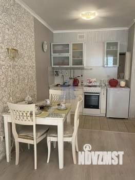 Студия квартира, вторичка, 33м2, 4/10 этаж