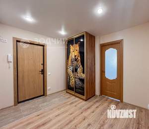 2-к квартира, вторичка, 54м2, 1/5 этаж