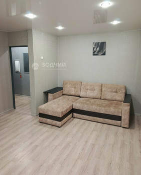 2-к квартира, вторичка, 42м2, 1/4 этаж