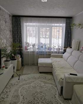 2-к квартира, вторичка, 40м2, 1/5 этаж