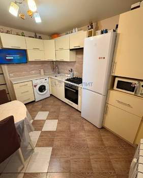 2-к квартира, вторичка, 56м2, 7/9 этаж