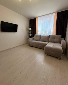 2-к квартира, вторичка, 56м2, 7/9 этаж