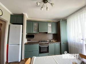 2-к квартира, вторичка, 74м2, 4/9 этаж