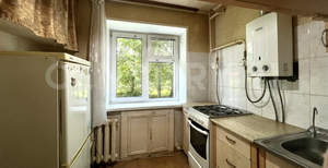 2-к квартира, вторичка, 44м2, 1/5 этаж