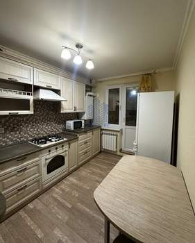 2-к квартира, вторичка, 63м2, 8/9 этаж