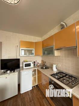 2-к квартира, вторичка, 63м2, 10/12 этаж