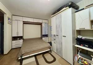 2-к квартира, вторичка, 35м2, 5/5 этаж