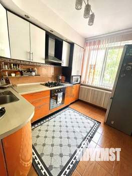 3-к квартира, вторичка, 68м2, 1/9 этаж