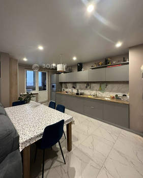 3-к квартира, вторичка, 107м2, 9/18 этаж