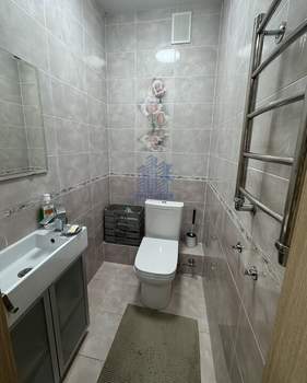 4-к квартира, вторичка, 127м2, 9/10 этаж