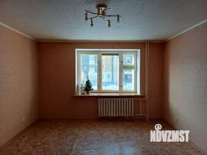 2-к квартира, вторичка, 63м2, 3/10 этаж