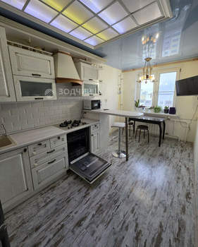 3-к квартира, вторичка, 68м2, 9/9 этаж