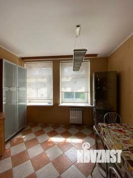 3-к квартира, вторичка, 97м2, 3/5 этаж