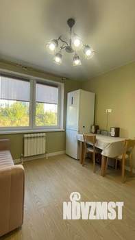 1-к квартира, вторичка, 38м2, 3/25 этаж