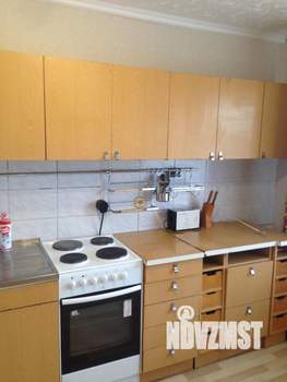 2-к квартира, вторичка, 76м2, 1/9 этаж