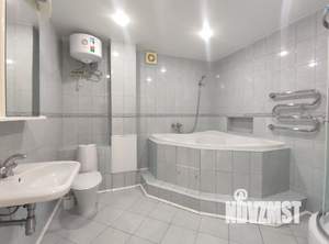 2-к квартира, вторичка, 96м2, 9/10 этаж