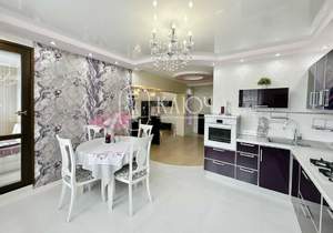 5-к квартира, вторичка, 162м2, 5/6 этаж