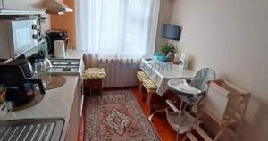 4-к квартира, вторичка, 83м2, 1/9 этаж