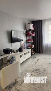 3-к квартира, вторичка, 76м2, 7/7 этаж