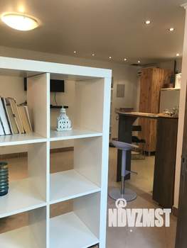 2-к квартира, вторичка, 43м2, 1/4 этаж