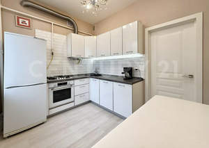 2-к квартира, вторичка, 70м2, 2/4 этаж