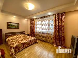 3-к квартира, вторичка, 93м2, 2/5 этаж