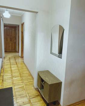 3-к квартира, вторичка, 70м2, 6/10 этаж