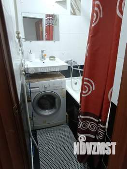 2-к квартира, вторичка, 39м2, 1/5 этаж