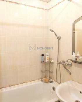 3-к квартира, вторичка, 65м2, 1/10 этаж