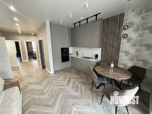 3-к квартира, вторичка, 93м2, 5/5 этаж