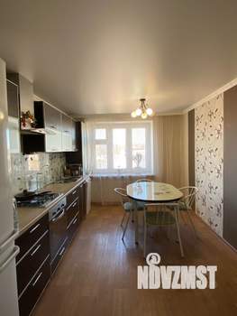 3-к квартира, вторичка, 100м2, 8/10 этаж