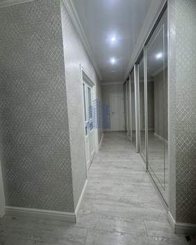 2-к квартира, вторичка, 64м2, 9/9 этаж