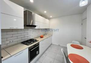 2-к квартира, вторичка, 60м2, 8/9 этаж