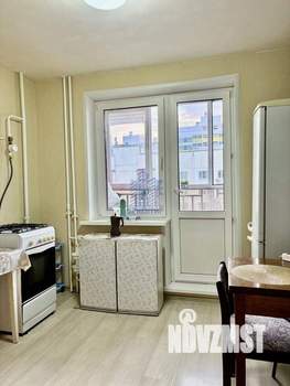 2-к квартира, вторичка, 60м2, 8/10 этаж