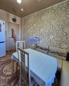 2-к квартира, вторичка, 61м2, 9/10 этаж